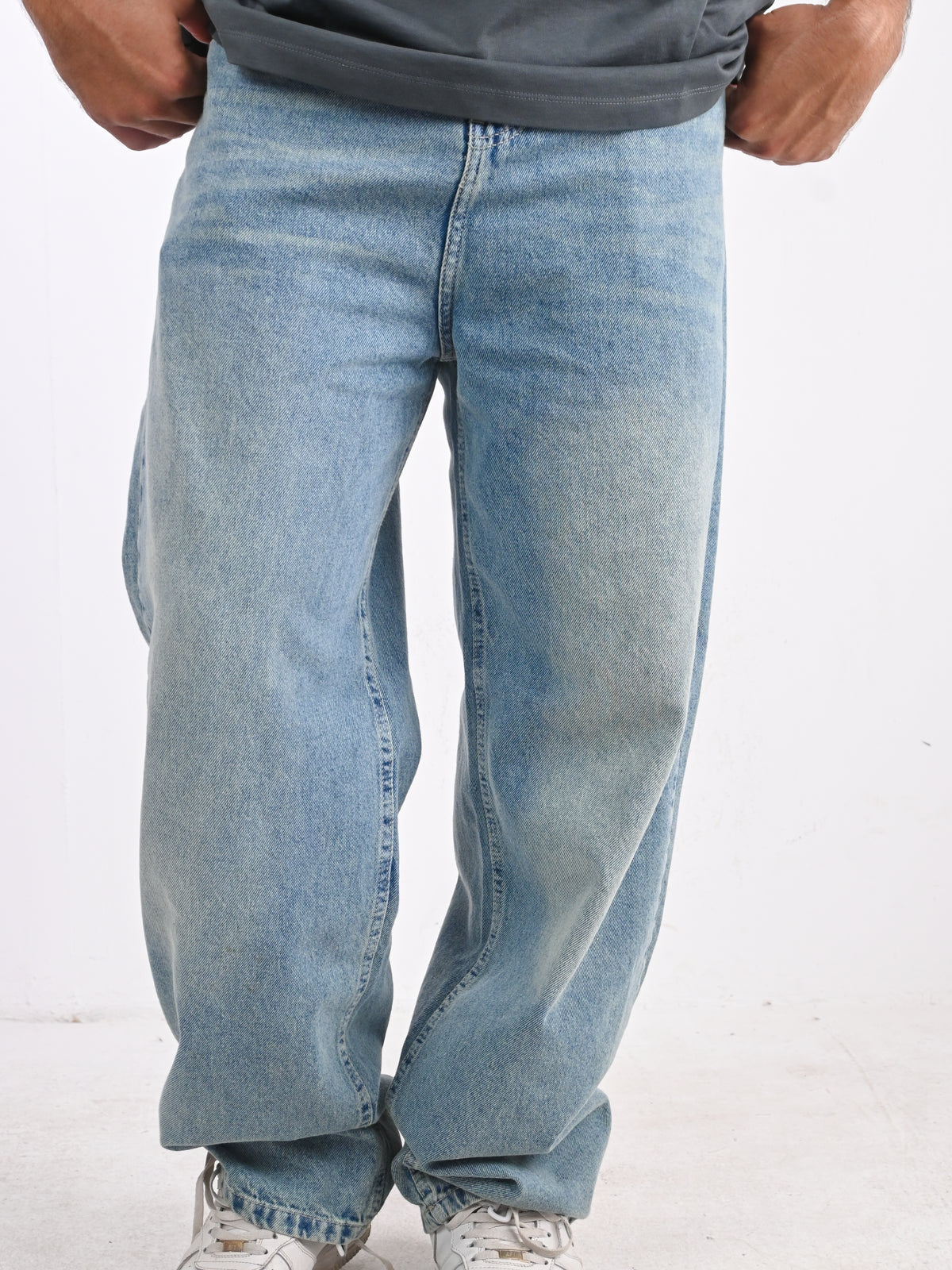 Light Wash Jeans