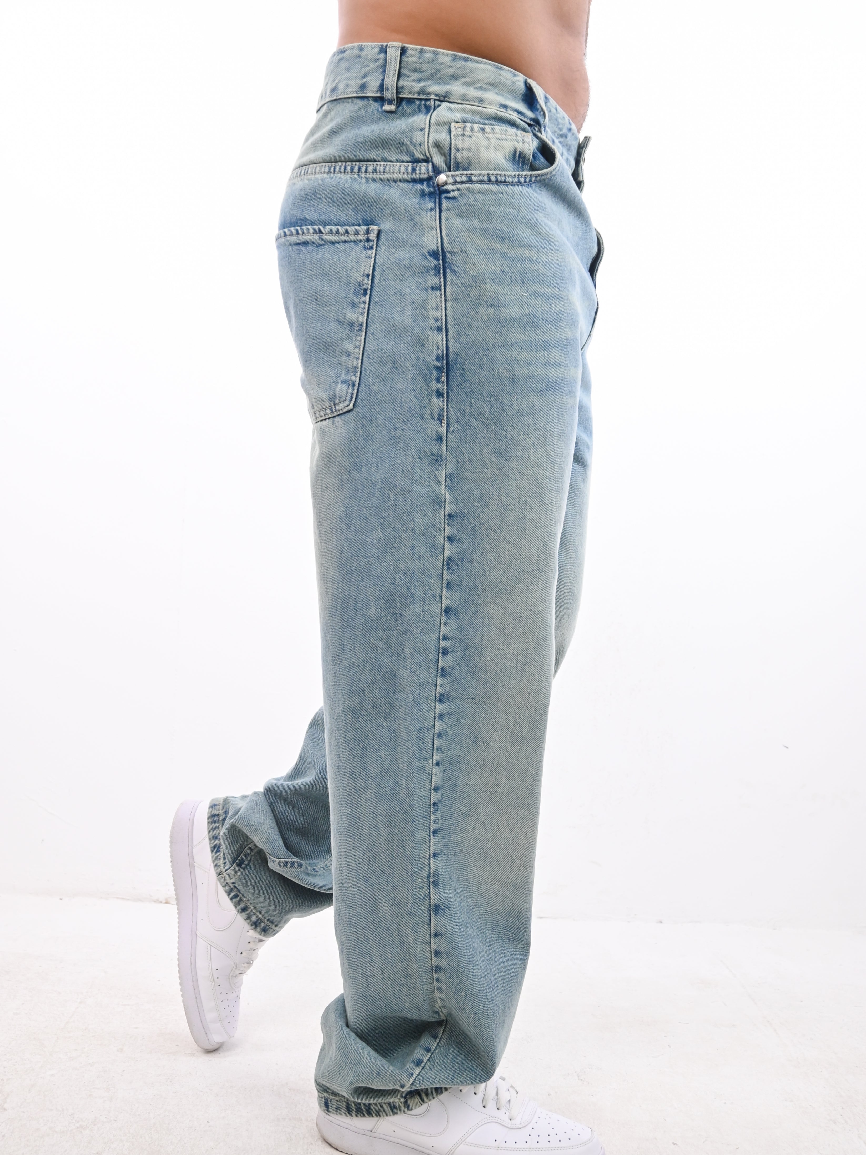 Light Wash Jeans